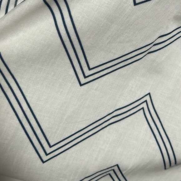 Yumi Kim Linen Skort Pants Wide Leg White Navy Stripe Pleated size small - Picture 16 of 17